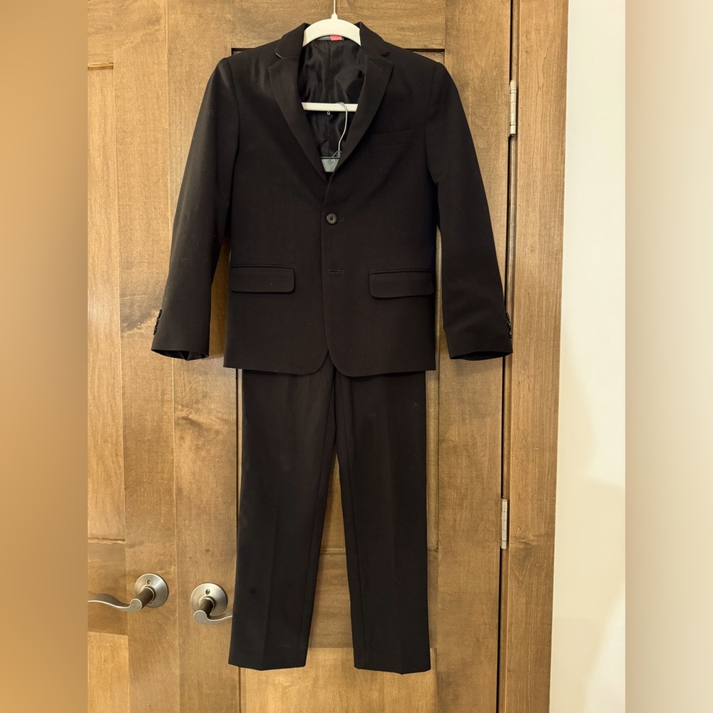 Boys Van Heusen Suit